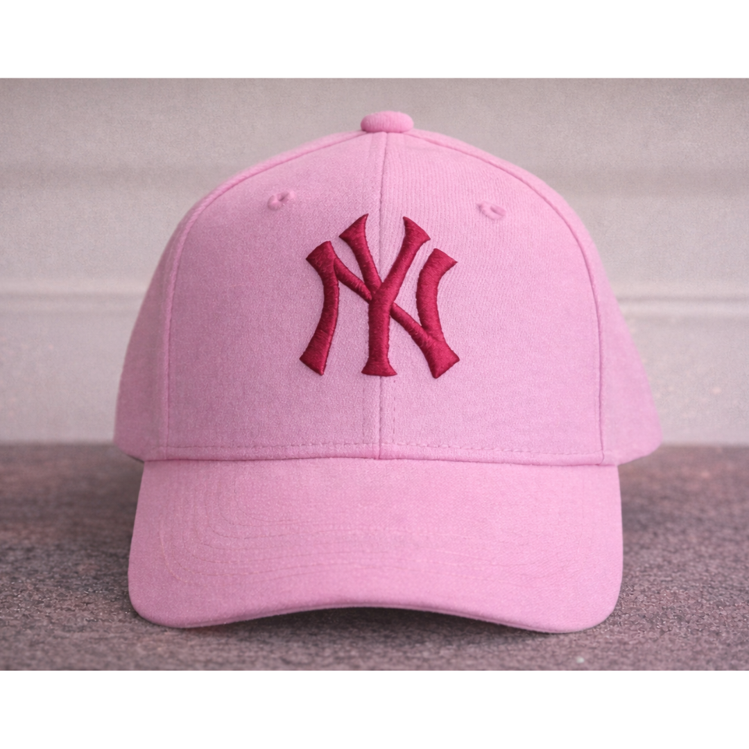 Classic NY hat/  Wear it everyday where.
